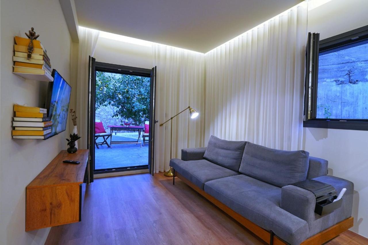 P Faliro Riviera Suite Athén Kültér fotó