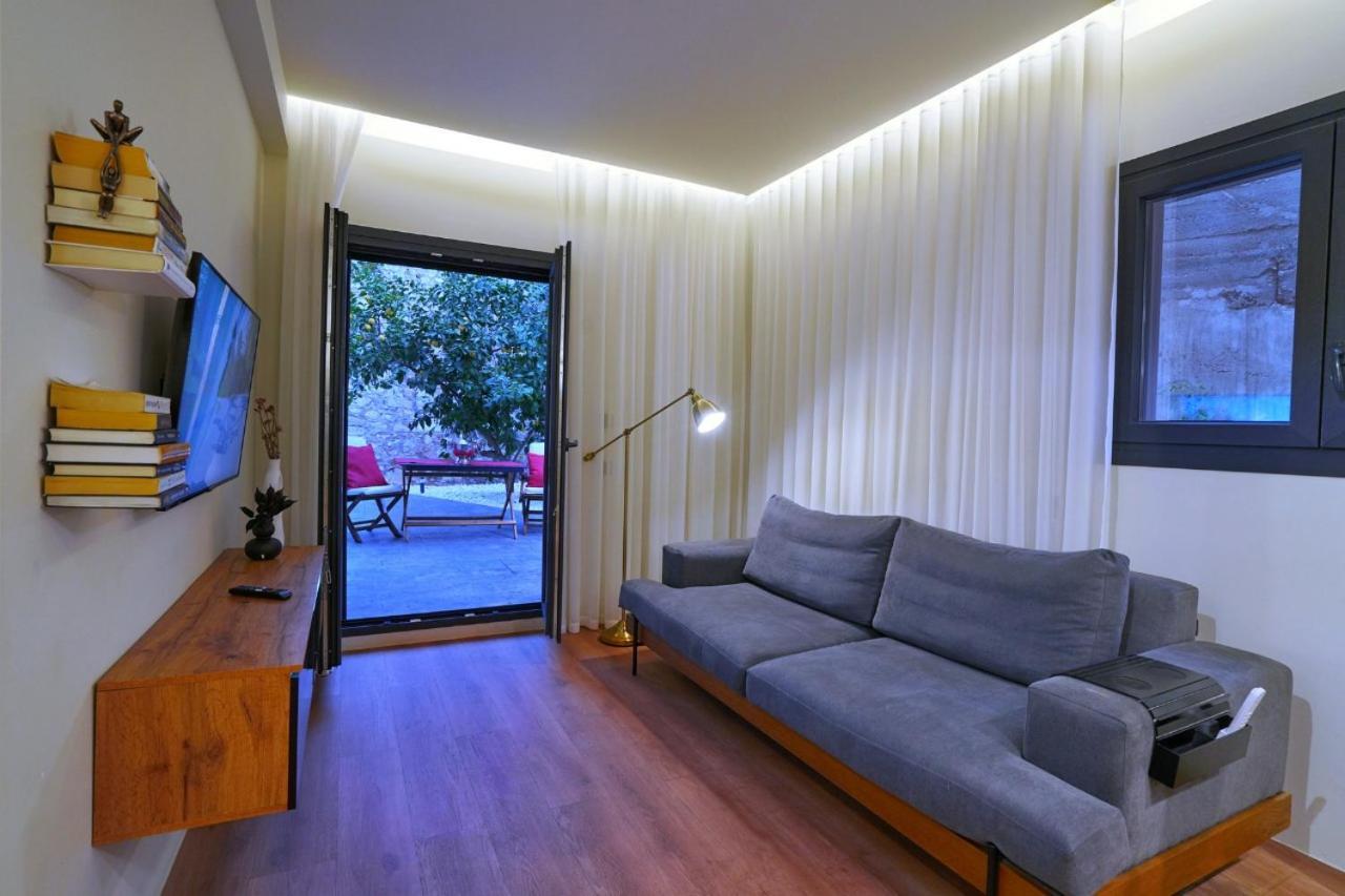 P Faliro Riviera Suite Athén Kültér fotó